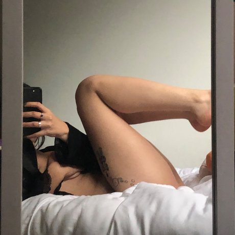 Foto nua vazada do OnlyFans de Bambi