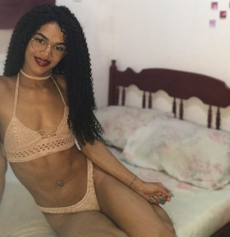 Foto nua vazada do OnlyFans de Paola Eduarda