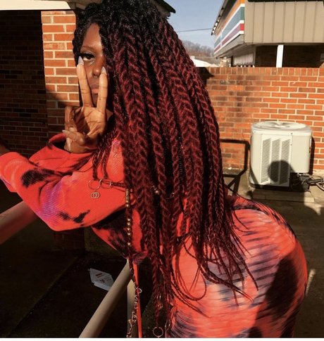 Обнаженная фотография утечки OnlyFans от Apache Baltimore