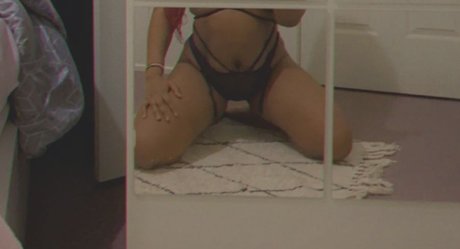 Naken läckt OnlyFans-bild av Cherry