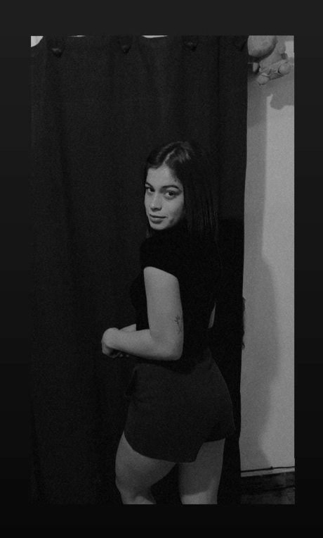 Naken lekkede OnlyFans-bilde av La Nena