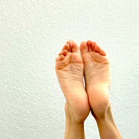 Foto nua vazada do OnlyFans de Pinky Feet