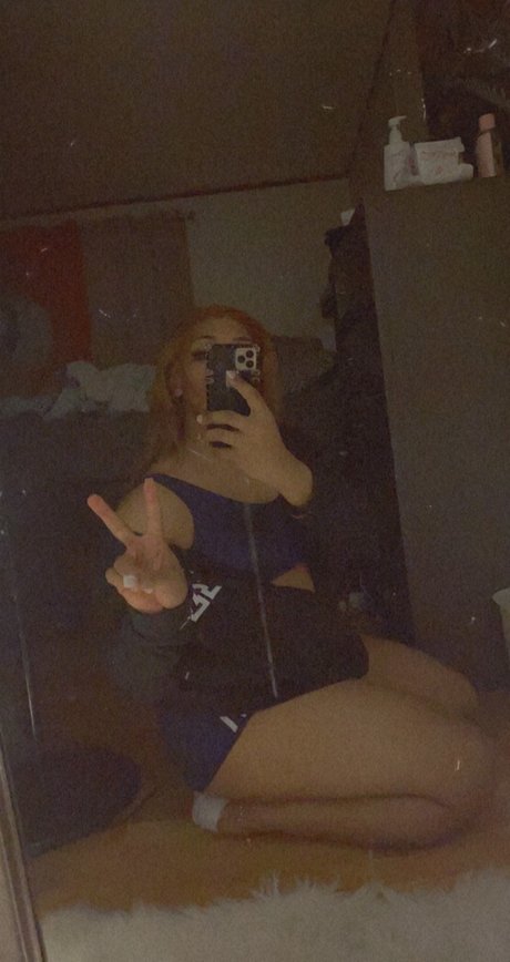 Naken läckt OnlyFans-bild av L A D Y 