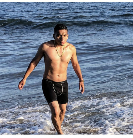 Naken läckt OnlyFans-bild av Pierre Martinez