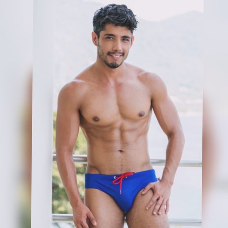 Naken lekkede OnlyFans-bilde av Abrahamshehellco