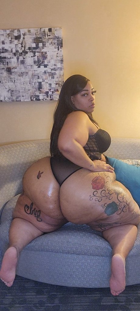 Naken läckt OnlyFans-bild av Playgirlbunzy