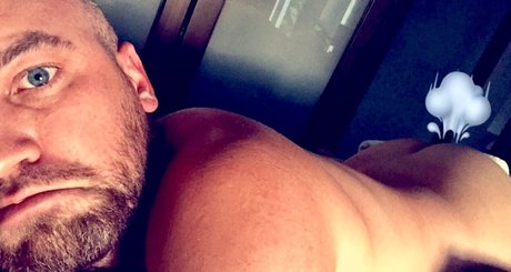 Naken lekkede OnlyFans-bilde av Stripper Whisperer