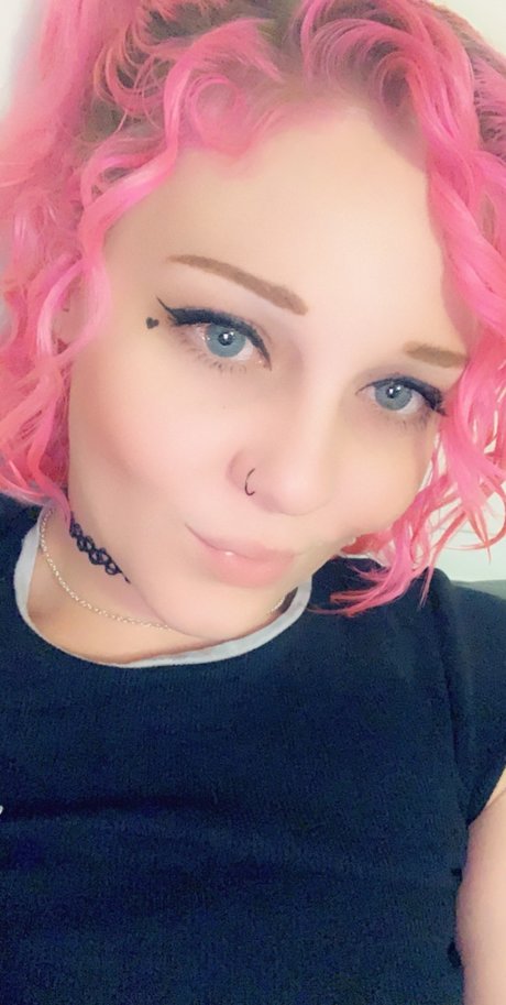 Nahá fotka uniklých OnlyFans od Daddyskitty13