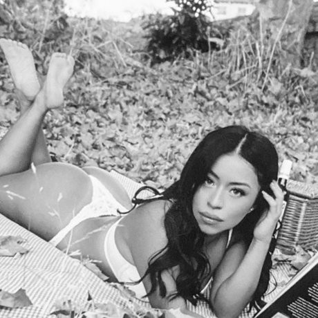 Alasti lekkinud OnlyFans-i pilt Daniela Beatriz