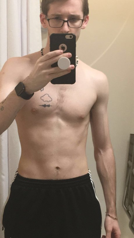 Photo nue de fuite OnlyFans de Chris Taylor