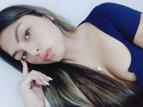 Nøgent lækket OnlyFans-billede af Alexandra