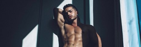 Poyato Top 01 OnlyFansリークヌード写真