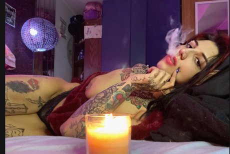 Naken lekkede OnlyFans-bilde av 