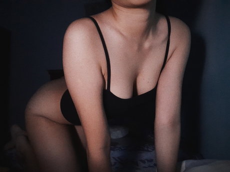 Обнаженная фотография утечки OnlyFans от Popos