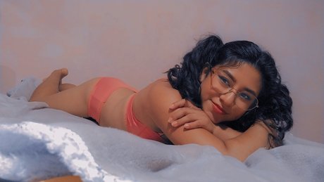 Naken läckt OnlyFans-bild av Polly