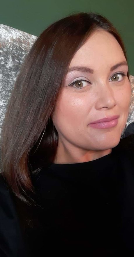 Naken läckt OnlyFans-bild av Pleasuretomeetpolly
