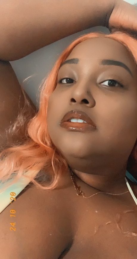 Обнаженная фотография утечки OnlyFans от Dabratt Ivy
