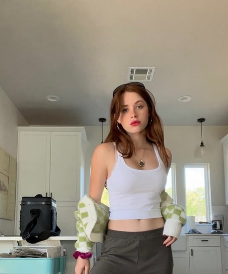 Violet Brinson