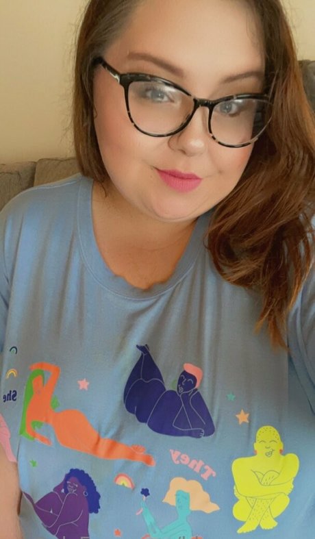 Bbwqueeeen  nude leaked OnlyFans photo