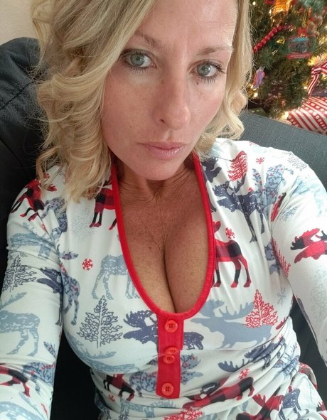 Naken lekkede OnlyFans-bilde av Etecterababy