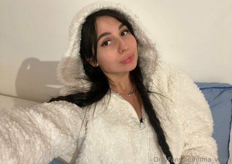 Nahá fotka uniklých OnlyFans od Miavixen