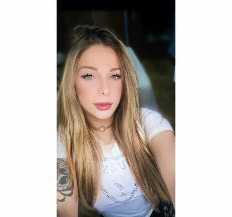 Nahá fotka uniklých OnlyFans od Gabriela Lori