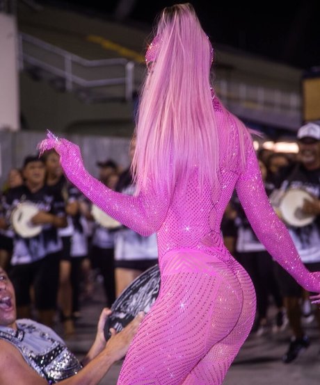 Sabrina Sato