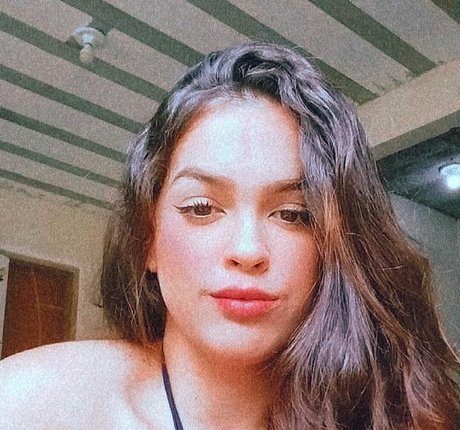Izabelly Linhares