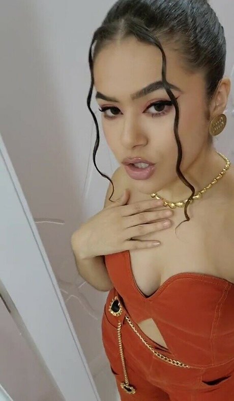Nøgent lækket OnlyFans-billede af Maisa