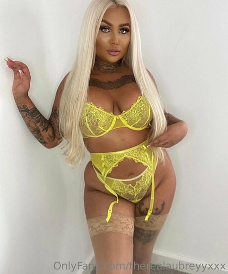 Inkedblondieeee