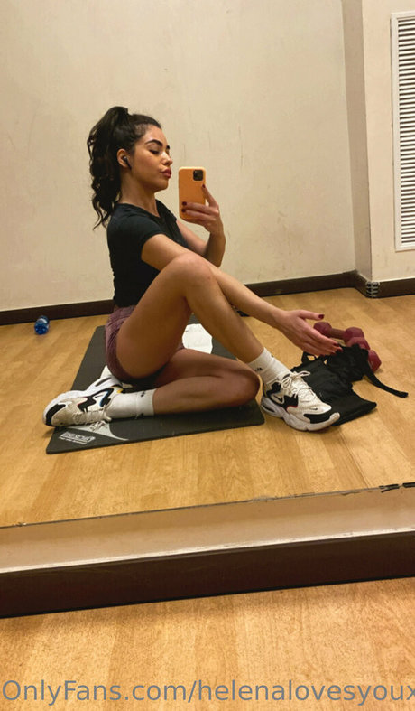 Helenalovesyoux