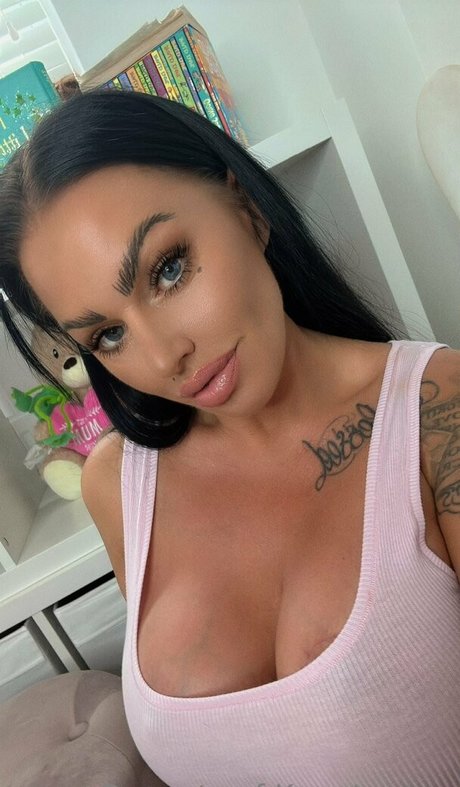 Kerrylouisexxx