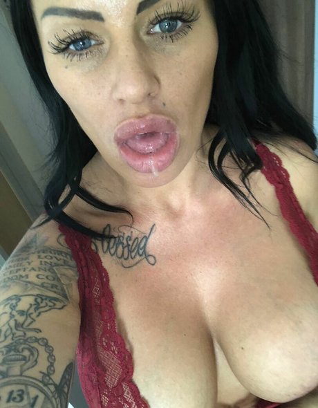 Kerrylouisexxx