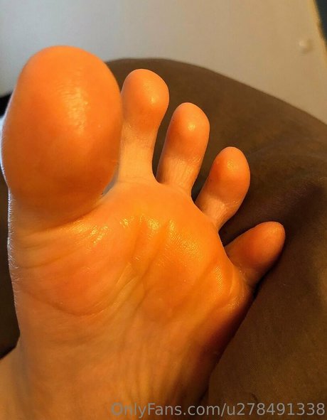 Nøgent lækket OnlyFans-billede af Officialfeetforfun