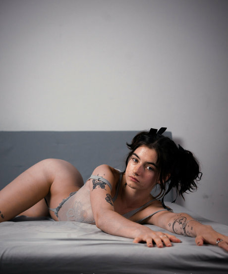 Nacktes geleaktes OnlyFans-Foto von Maria Decomo