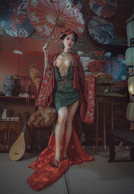 Titi Cosplay