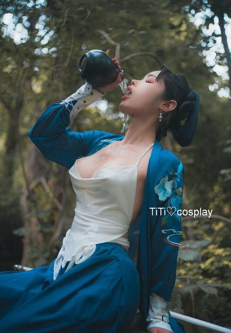 Titi Cosplay