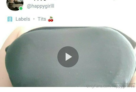 Nahá fotka uniklých OnlyFans od Happygirlfree