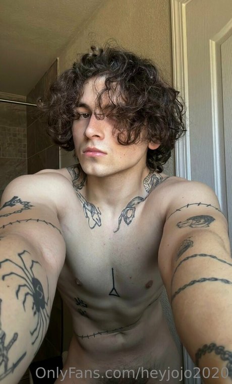 Naken lekkede OnlyFans-bilde av Heyjojo2020