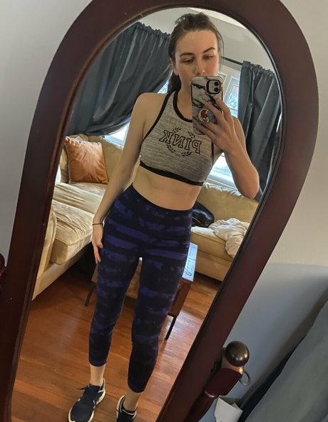 Nahá fotka uniklých OnlyFans od Embertay