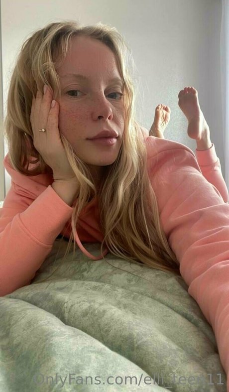 Nahá fotka uniklých OnlyFans od Prettyelli