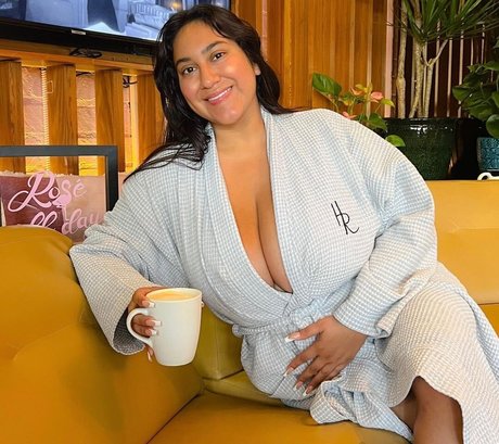 Naken läckt OnlyFans-bild av Roserayy