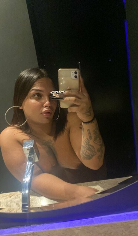 Naken läckt OnlyFans-bild av Barbie Big Girl Bbw