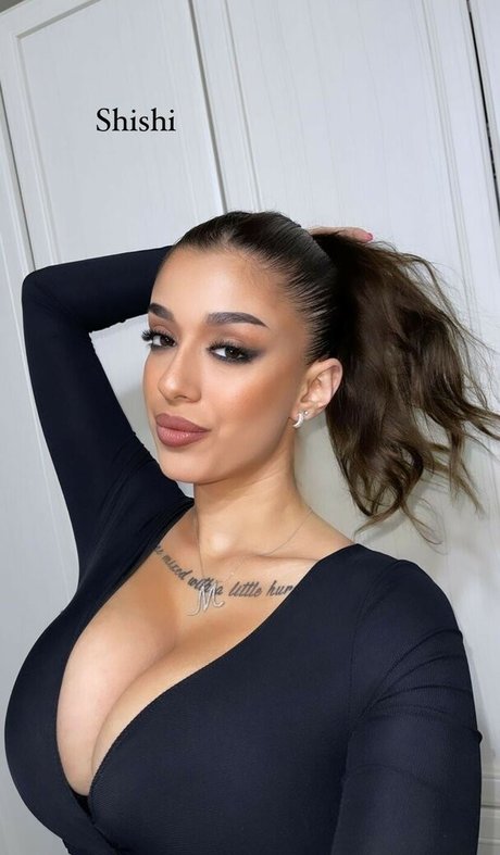 Nahá fotka uniklých OnlyFans od May Bakshi