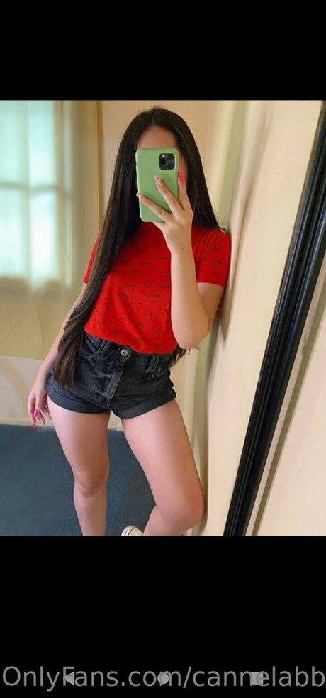 Naken lekkede OnlyFans-bilde av Cannelabb