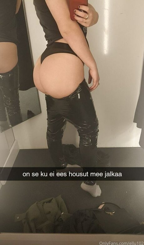 Nahá fotka uniklých OnlyFans od Eki102