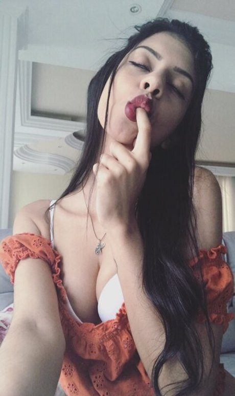 Nahá fotka uniklých OnlyFans od Sweetclassybae