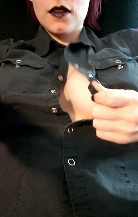 Sinnocent OnlyFans泄露裸照