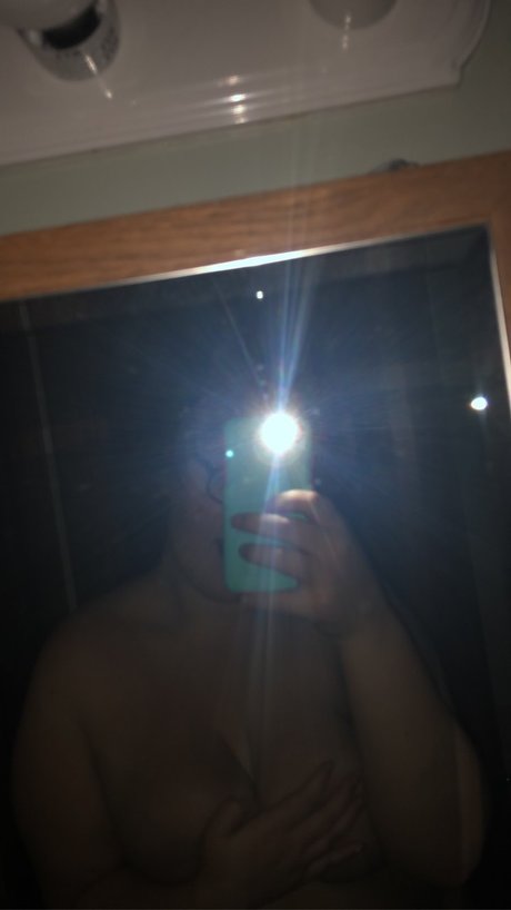 Nacktes geleaktes OnlyFans-Foto von Cassie