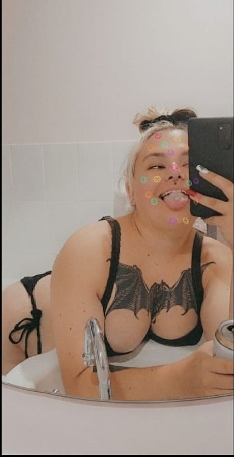 Naken läckt OnlyFans-bild av Cloe
